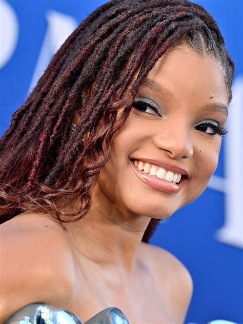 halle bailey age.